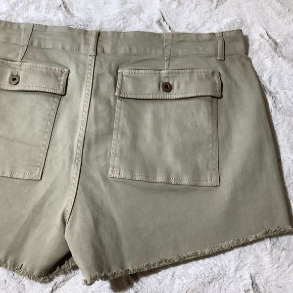 NWT american rag cie olive denim cut off shorts size 32 - Picture 9 of 9